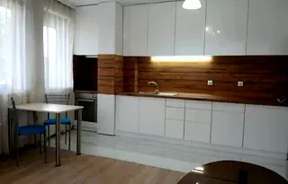 Двустаен апартамент в София, Сухата река