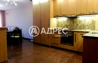 Двустаен апартамент в София, Толстой