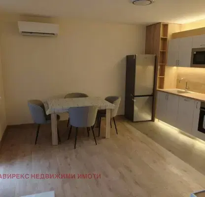Снимка 5 — Двустаен апартамент в Пловдив, Тракия