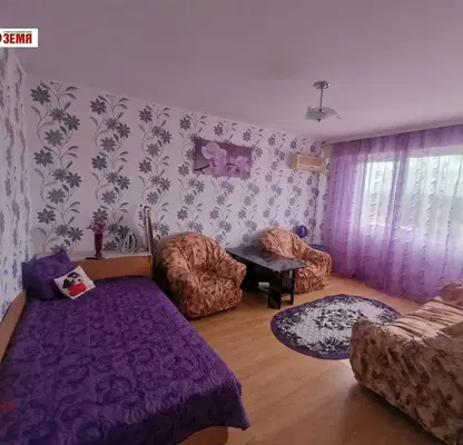 Снимка 3 — Двустаен апартамент в Пазарджик, Устрем