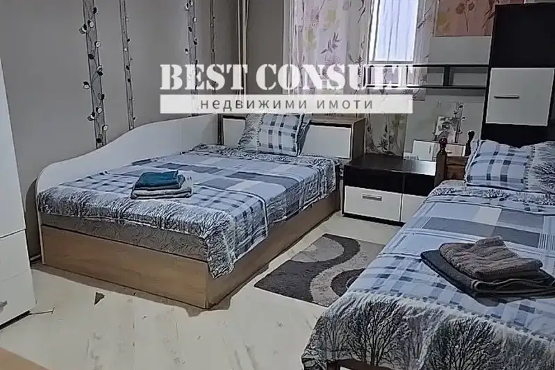 Двустаен апартамент в Русе, Здравец Север 1