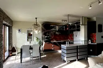Двустаен апартамент във Варна, Зимно кино Тракия