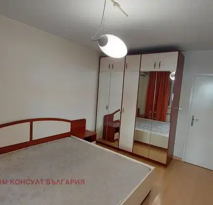 Снимка 5 — Двустаен апартамент в София, Зона Б-5