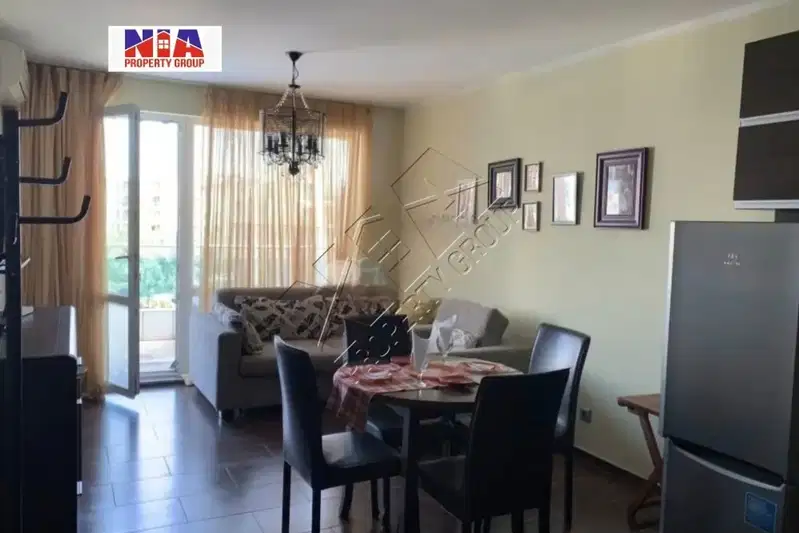 Двустаен апартамент в Бургас, Несебър