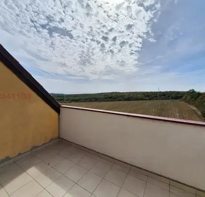 Photo 3 — 2-bedroom apartment in Oblast Varna, Kamchiya
