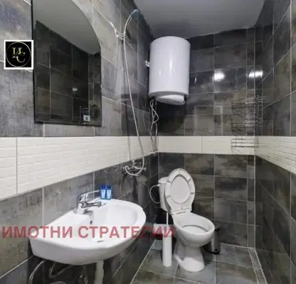 Снимка 4 — Едностаен апартамент във Велико Търново, Бузлуджа