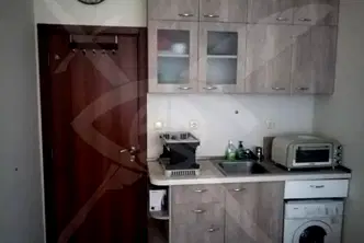 Едностаен апартамент във Варна, Център