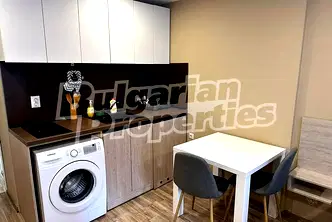 Едностаен апартамент във Варна, Център