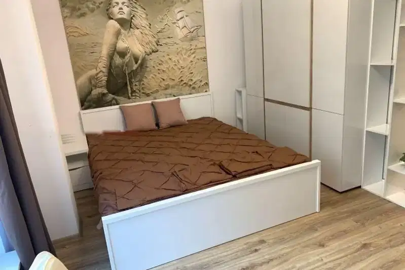 Едностаен апартамент в София, Център