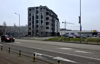 Едностаен апартамент в Пловдив, Христо Смирненски