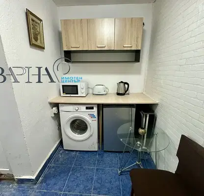 Снимка 4 — Едностаен апартамент 50 кв.м в Колхозен пазар, Варна