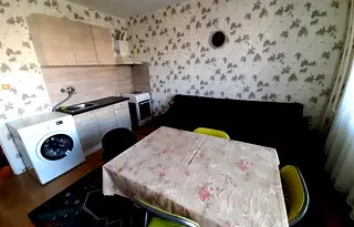 Едностаен апартамент в София, Редута