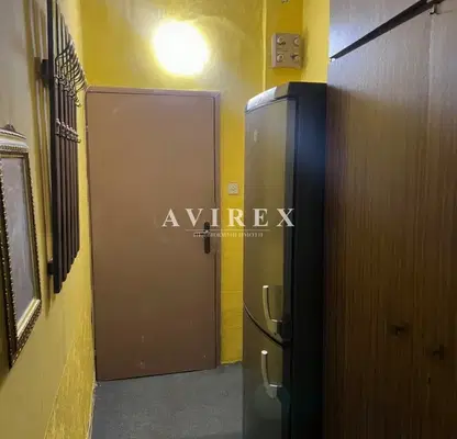 Снимка 3 — Едностаен апартамент на 4-ти етаж в кв. Тракия, Пловдив