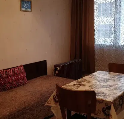 Снимка 3 — Едностаен апартамент в Хасково, Училищни