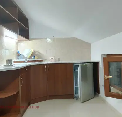 Снимка 4 — Едностаен апартамент в Благоевград, Банско