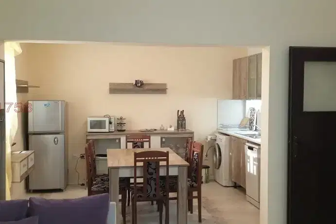 Етаж от къща в с. Звездица