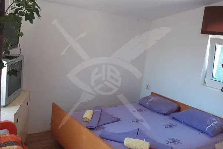 Floor of House in Varna, Briz