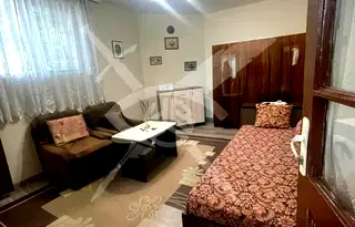 Етаж от къща във Варна, Център
