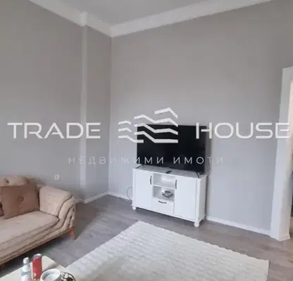 Photo 3 — Floor of a house with 2 bedrooms in Center, Plovdiv with parking spaces