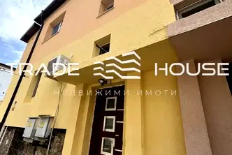 Етаж от къща в Пловдив, Кючук Париж