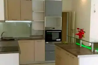 Етаж от къща в София, Малинова долина