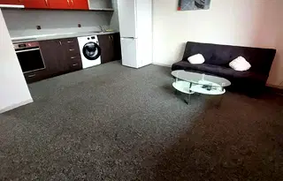 Етаж от къща в София, Орландовци