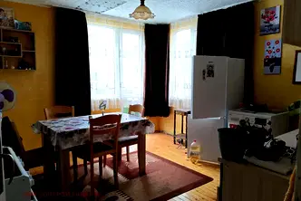 Етаж от къща в Перник, Ралица