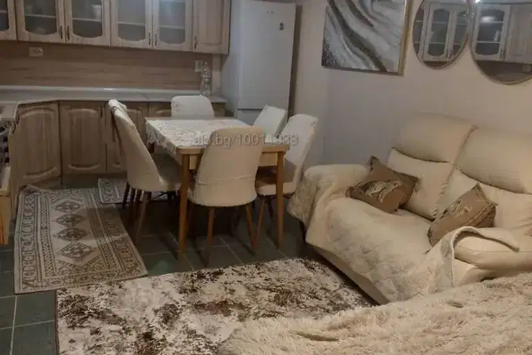 Етаж от къща в Пазарджик, с. Ветрен дол