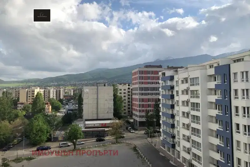 Garage/Parking in Студентски