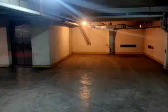 Гараж/Паркомясто в София, Център