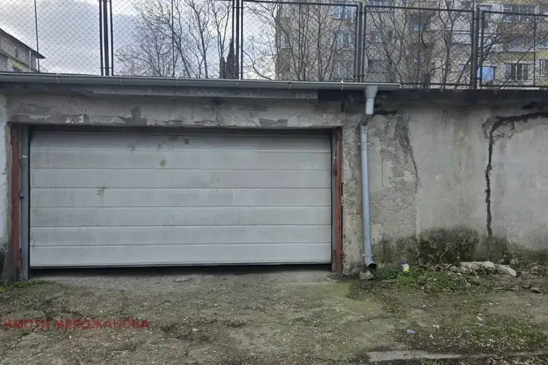 Garage/Parking in Stara Zagora, Centyr