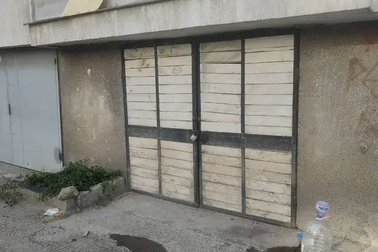 Garage/Parking in Pernik, Centyr