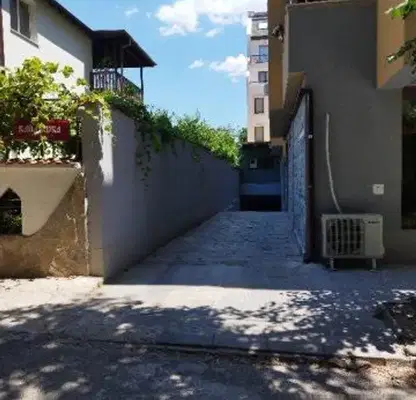 Photo 2 — Garage/Parking in Kyrdjali, Centyr