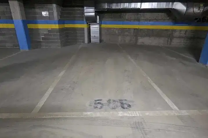 Гараж/Паркомясто в Кърджали, Център