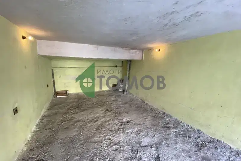 Гараж/Паркомясто в Шумен, Център