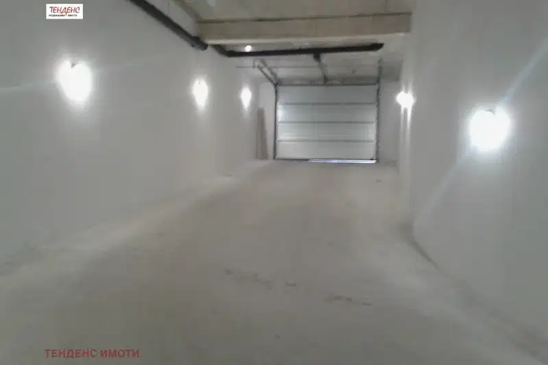 Garage/Parking in Kyrdjali, Centyr