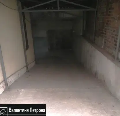 Photo 2 — Garage/Parking in Ruse, Centyr