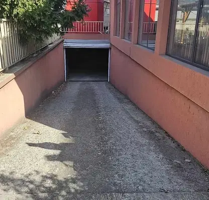 Photo 3 — Garage/Parking in Kyrdjali, Centyr