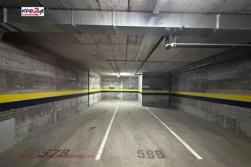 Garage/Parking in Kyrdjali, Centyr