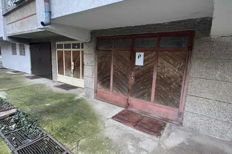 Garage/Parking in Pleven, Idealen Centyr