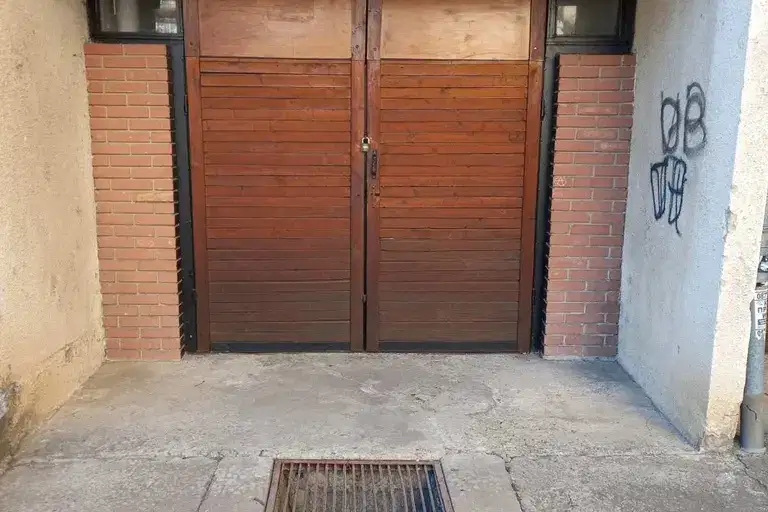 Garage/Parking in Pleven, Idealen Centyr