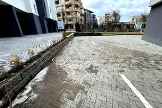 Гараж/Паркомясто в София, Левски В