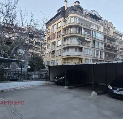 Photo 3 — Garage/Parking in Sofiya, Lozenec