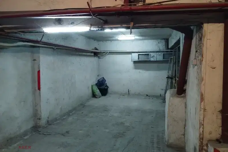 Гараж/Паркомясто в София, Лозенец