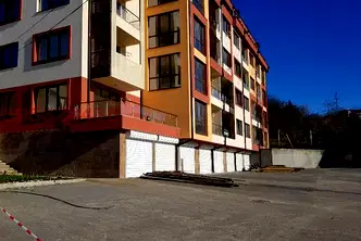 Гараж/Паркомясто във Варна, м-т Пчелина