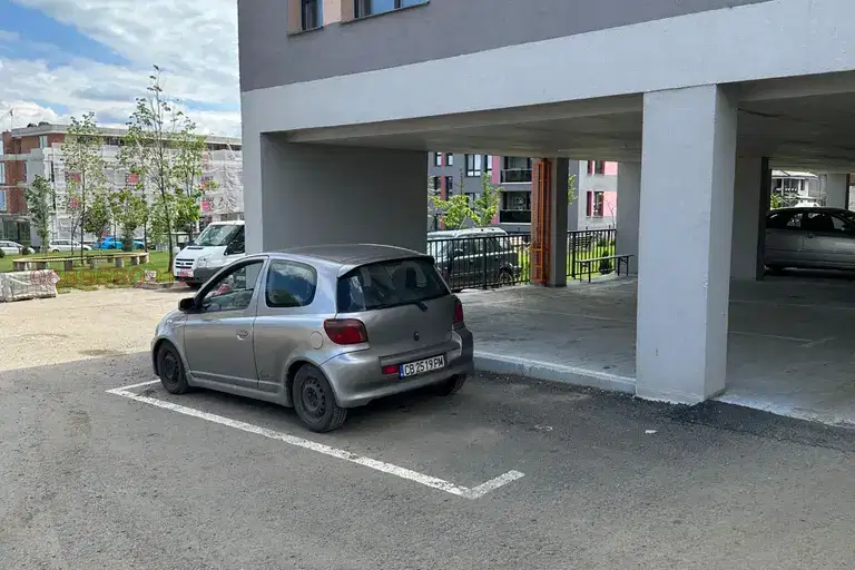 Гараж/Паркомясто в София, Малинова долина