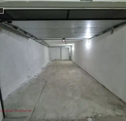 Photo 3 — Garage/Parking in Sofiya, Manastirski Livadi