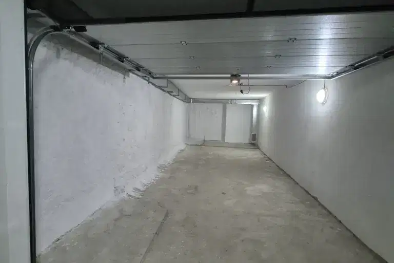 Garage/Parking in Sofiya, Manastirski Livadi