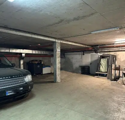 Photo 5 — Garage in Sofia, Suhata Reka