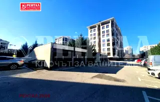 Гараж/Паркомясто в Пловдив, Тракия